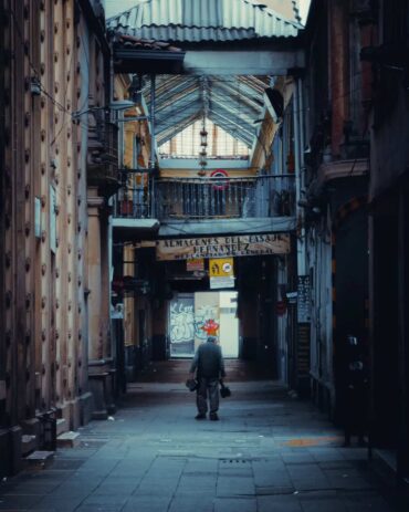 Alfonso Leon - Old Memories | Arte Colombiano