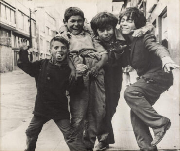 Viki Ospina - Gallada | Historia de Colombia